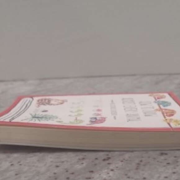 How to Draw Almost Every Animal by Chika Miyata – Softcover - Picture 2 of 4